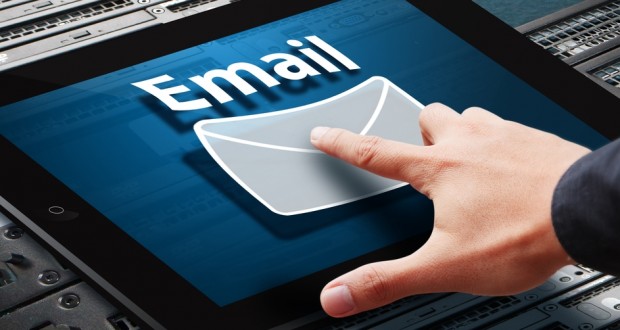 Email & κωδικοί 
